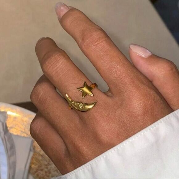 Gold Star and Moon Ring N1328 - Picture 2 of 6